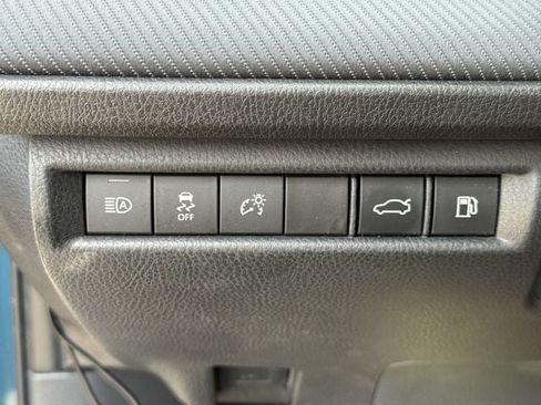 Used 2025 Toyota Camry SE w/ Multimedia Upgrade Package FWD image 25