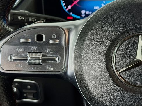 Used 2022 Mercedes-Benz GLA 250 image 13