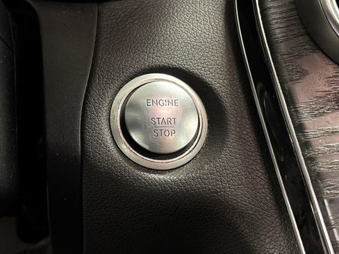 Used 2016 Mercedes-Benz C 300 Sedan image 38