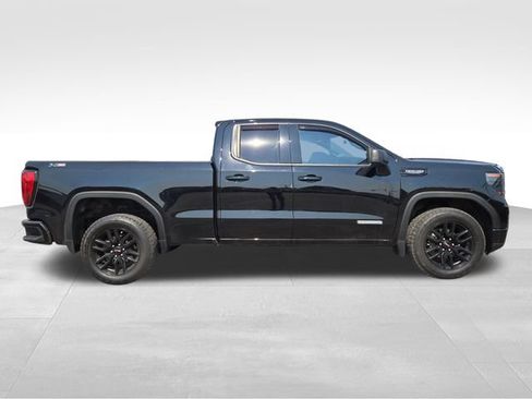 Used 2022 GMC Sierra 1500 Elevation w/ X31 Off-Road Package AWD/4WD image 13