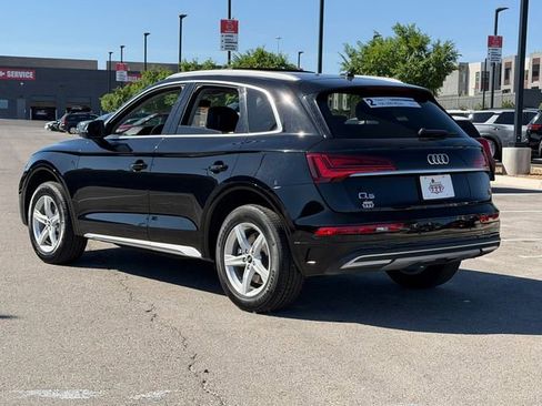 Used 2023 Audi Q5 2.0T Premium w/ Convenience Package AWD/4WD image 3