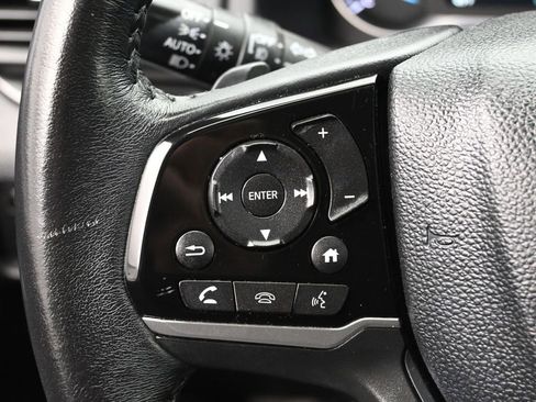 Used 2020 Honda Pilot Touring image 11