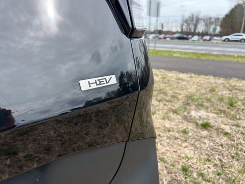 Used 2023 Kia Sportage EX w/ EX Premium Package AWD/4WD image 5