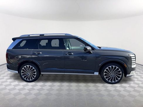 New 2026 Hyundai Palisade Calligraphy FWD image 4