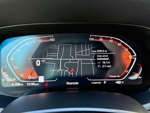 Used 2022 BMW X7 xDrive40i w/ M Sport Package image 26