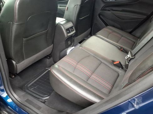 Used 2022 Chevrolet Equinox RS FWD image 19