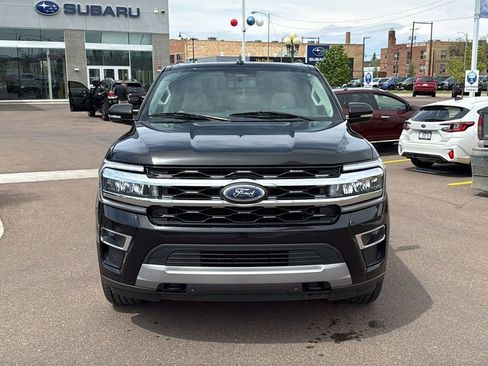 Used 2023 Ford Expedition Max Limited AWD/4WD image 2