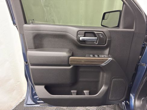 Used 2020 Chevrolet Silverado 1500 LT image 13