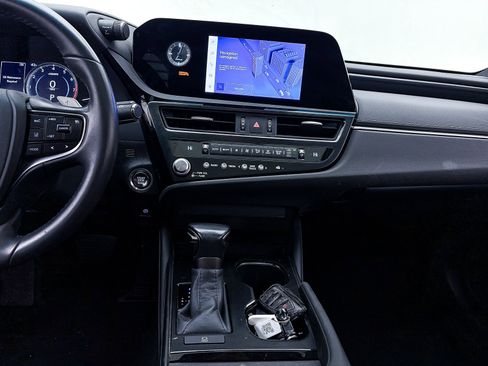 Used 2023 Lexus ES 350 image 8