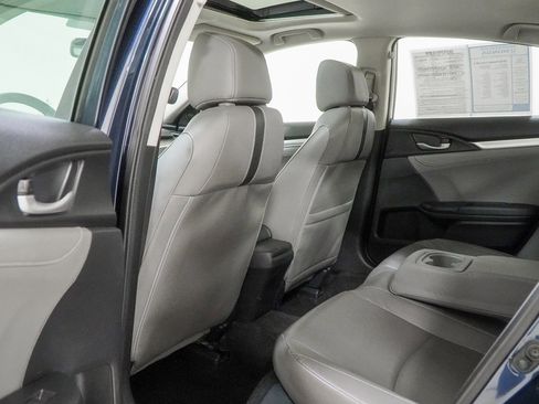 Used 2018 Honda Civic EX-L image 37