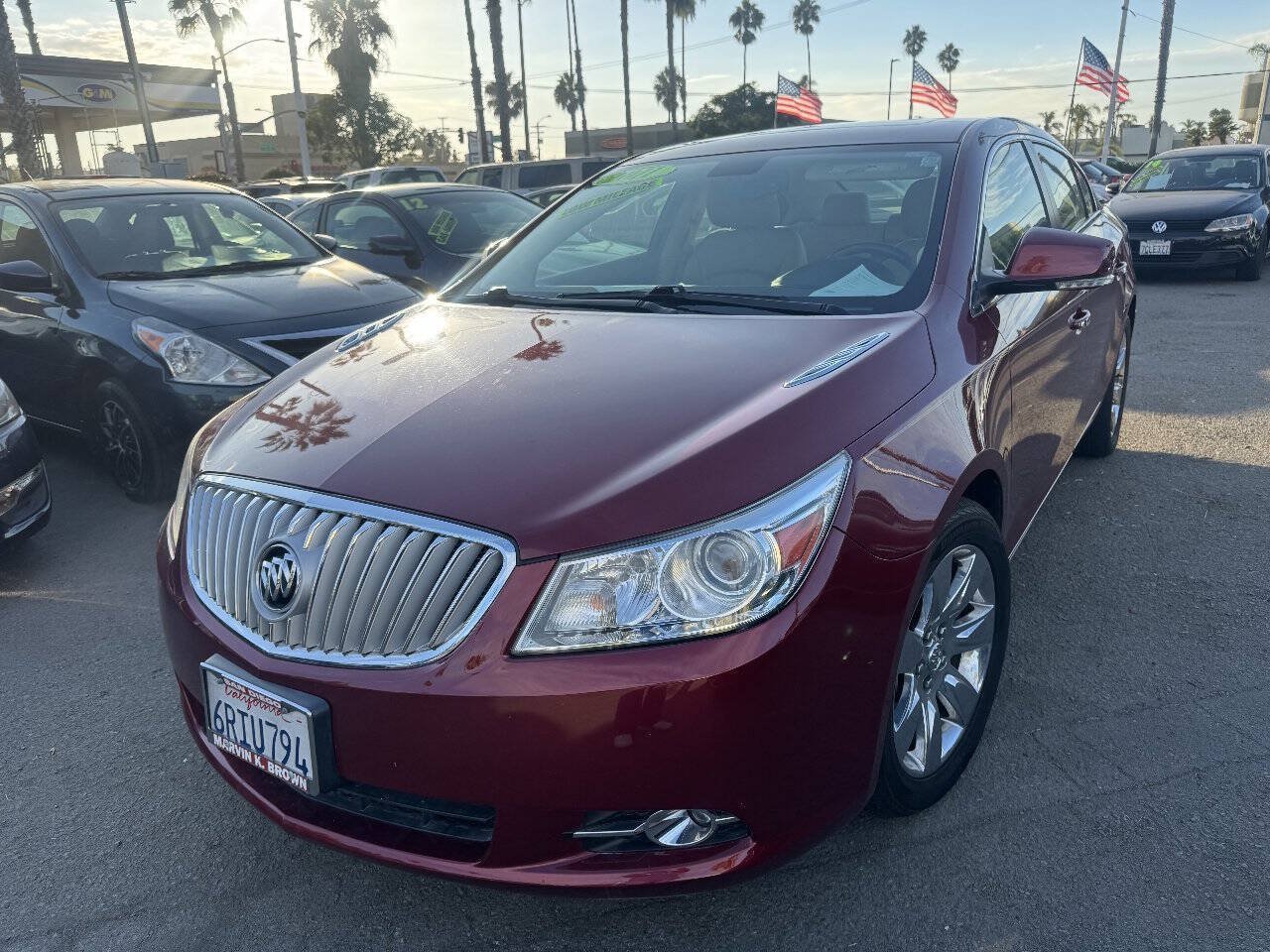 Used 2011 Buick LaCrosse CXL w/ Driver Confidence Package FWD image 2