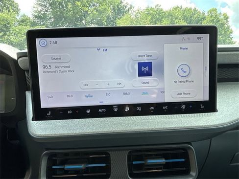 New 2025 Ford Maverick XLT w/ XLT Luxury Package image 16