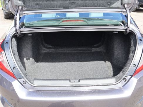 Certified 2018 Honda Civic EX image 15