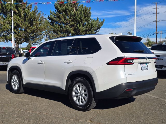 Used 2024 Toyota Grand Highlander AWD Hybrid image 6