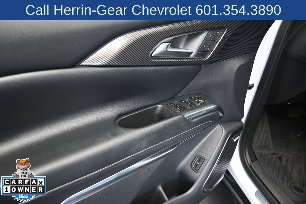 Used 2026 Chevrolet Traverse High Country FWD image 11