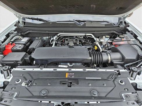 New 2026 Chevrolet Colorado LT w/ LT Convenience Package AWD/4WD image 18