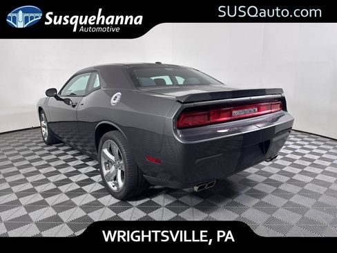 Used 2014 Dodge Challenger R/T image 18