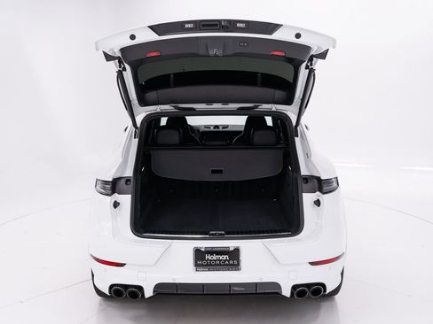 Used 2026 Porsche Cayenne GTS AWD/4WD image 45
