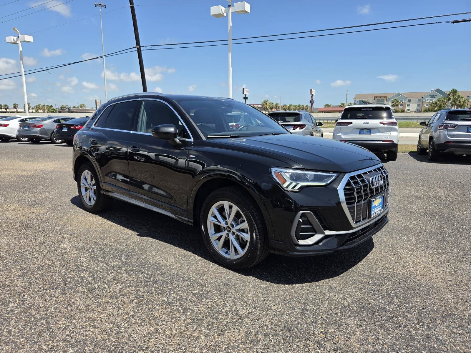 Used 2025 Audi Q3 2.0T Premium AWD/4WD image 7