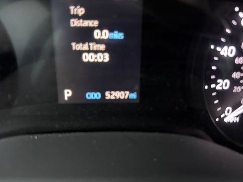 Used 2022 Toyota Sienna XLE FWD image 19