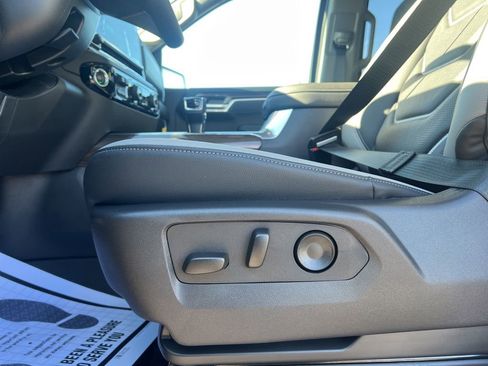 New 2025 Chevrolet Silverado 1500 RST w/ Convenience Package II image 9