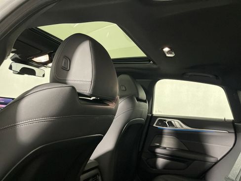 Used 2025 BMW i4 xDrive40i w/ Premium Package image 34