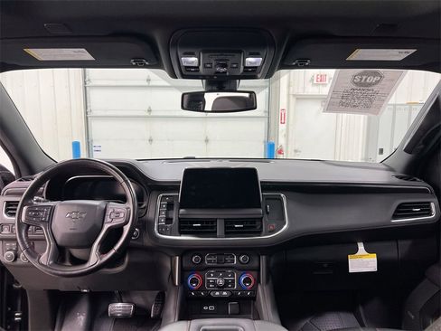 Used 2022 Chevrolet Tahoe RST w/ Sport Performance Package image 10