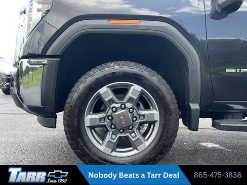 Used 2025 GMC Sierra 2500 SLT w/ SLT Premium Package AWD/4WD image 19
