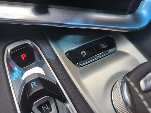 Used 2024 Chevrolet Corvette Stingray 2LT w/ Z51 Performance Package image 16