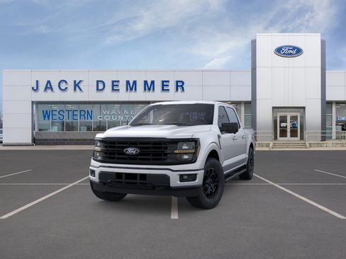 Used 2025 Ford F150 XLT w/ Equipment Group 302A MID AWD/4WD image 24