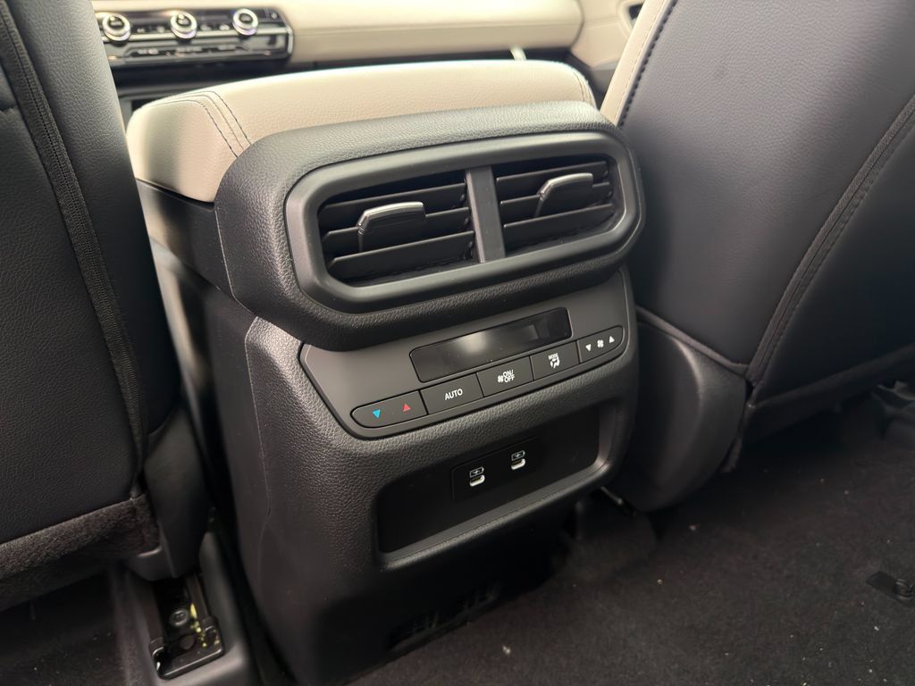 New 2026 Honda Pilot Touring image 39