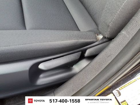 Used 2024 Toyota Corolla LE FWD image 15