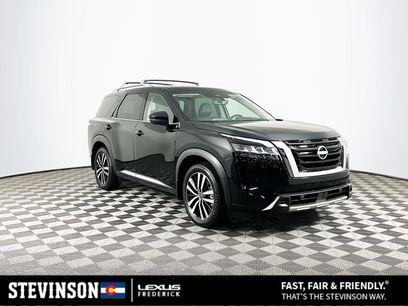 Used 2024 Nissan Pathfinder Platinum w/ Cargo Package