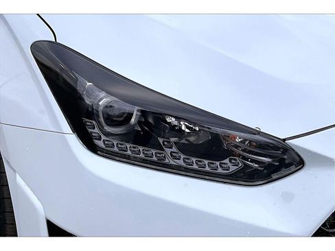 Used 2019 Hyundai Veloster N N image 25