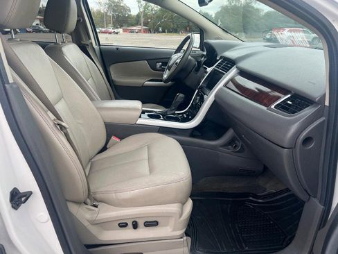 Used 2013 Ford Edge Limited w/ Driver Entry Pkg image 10
