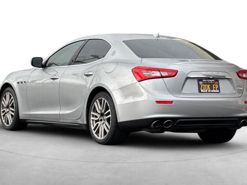 Used 2015 Maserati Ghibli image 4
