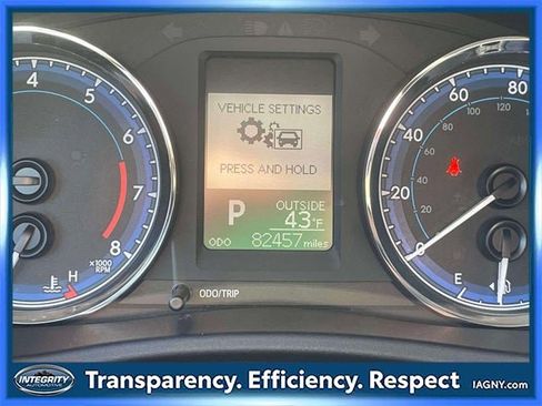 Used 2019 Toyota Corolla LE image 25