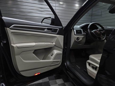 Used 2019 Volkswagen Atlas SE FWD image 33