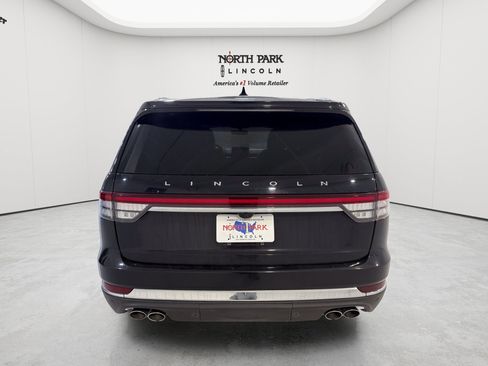 Used 2021 Lincoln Aviator Reserve w/ Equipment Group 201A RWD image 4