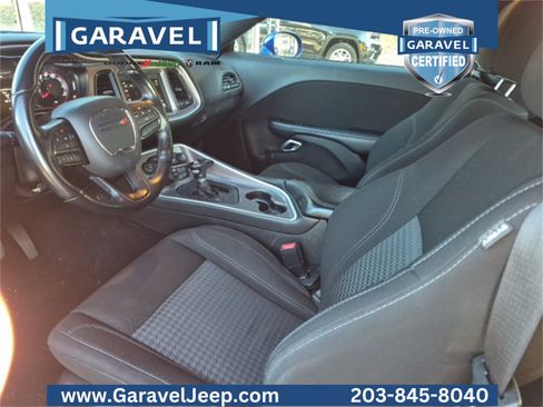 Used 2022 Dodge Challenger SXT w/ Blacktop Package image 2