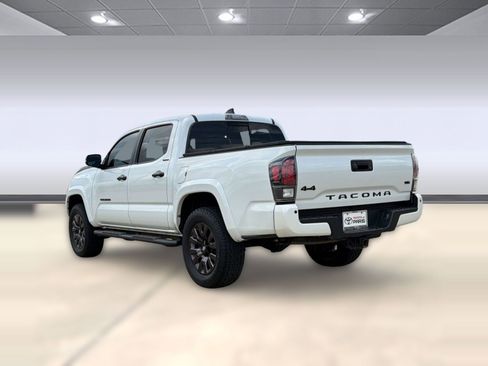 Used 2022 Toyota Tacoma Limited w/ Nightshade Package AWD/4WD image 3