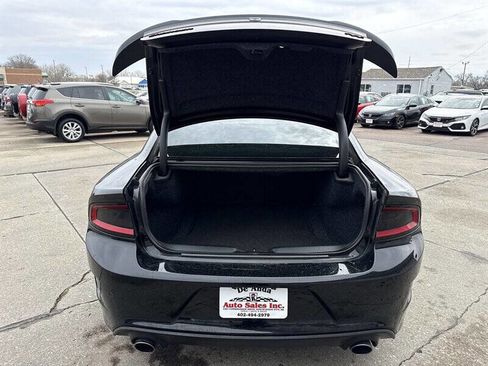 Used 2019 Dodge Charger R/T w/ Driver Confidence Group image 18