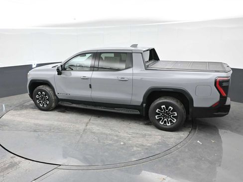 New 2026 GMC Sierra EV Elevation image 28