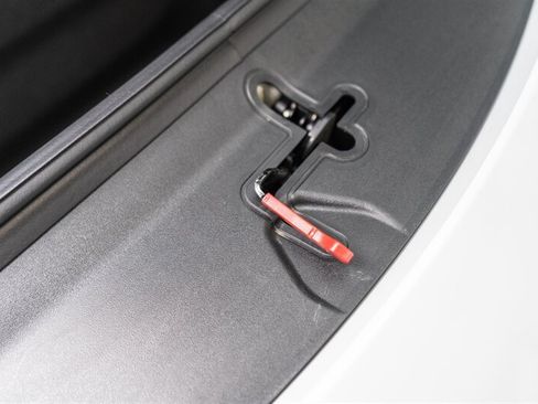 Used 2015 Porsche 911 Turbo S AWD/4WD image 48