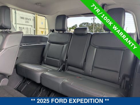 Certified 2025 Ford Expedition Active AWD/4WD image 19