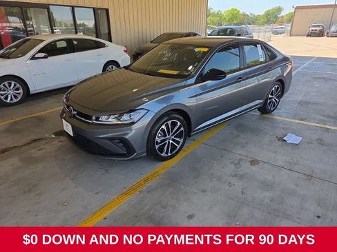 Used 2025 Volkswagen Jetta Sport FWD image 1