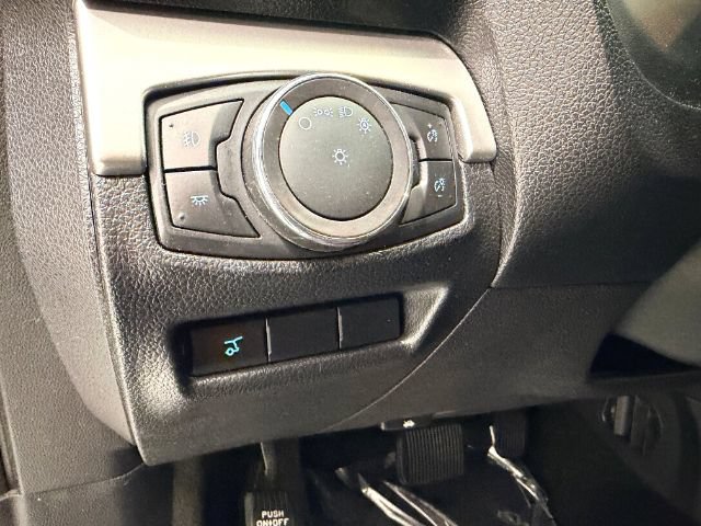 Used 2017 Ford Explorer XLT w/ Equipment Group 201A AWD/4WD image 37