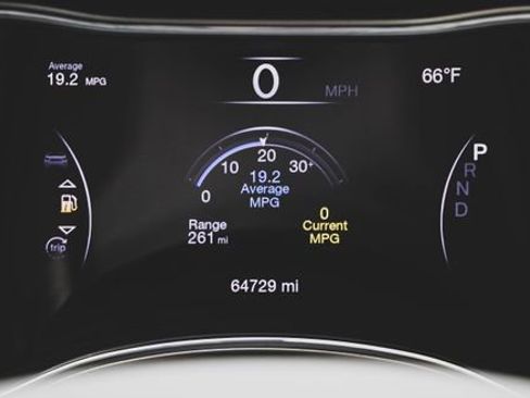 Used 2021 Jeep Grand Cherokee Limited AWD/4WD image 12