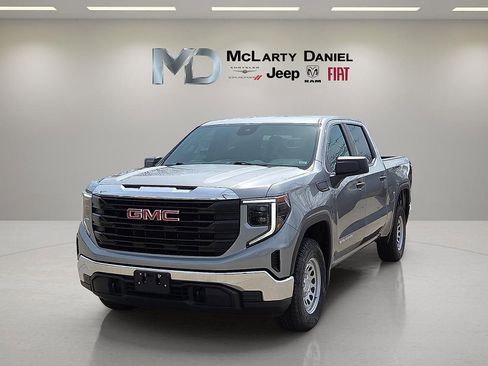 Used 2023 GMC Sierra 1500 Pro w/ Pro Value Package image 2