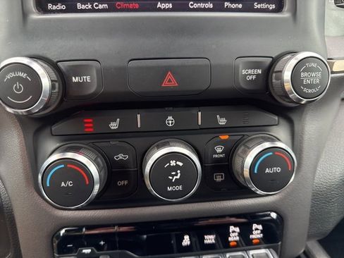 Used 2020 RAM 1500 Sport w/ Level 2 Equipment Goup w/2_L image 40